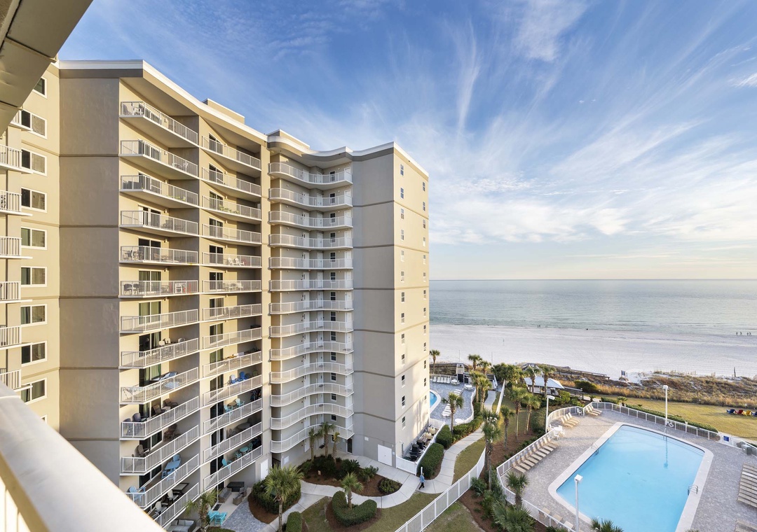 Seaside Beach & Racquet 5917 view