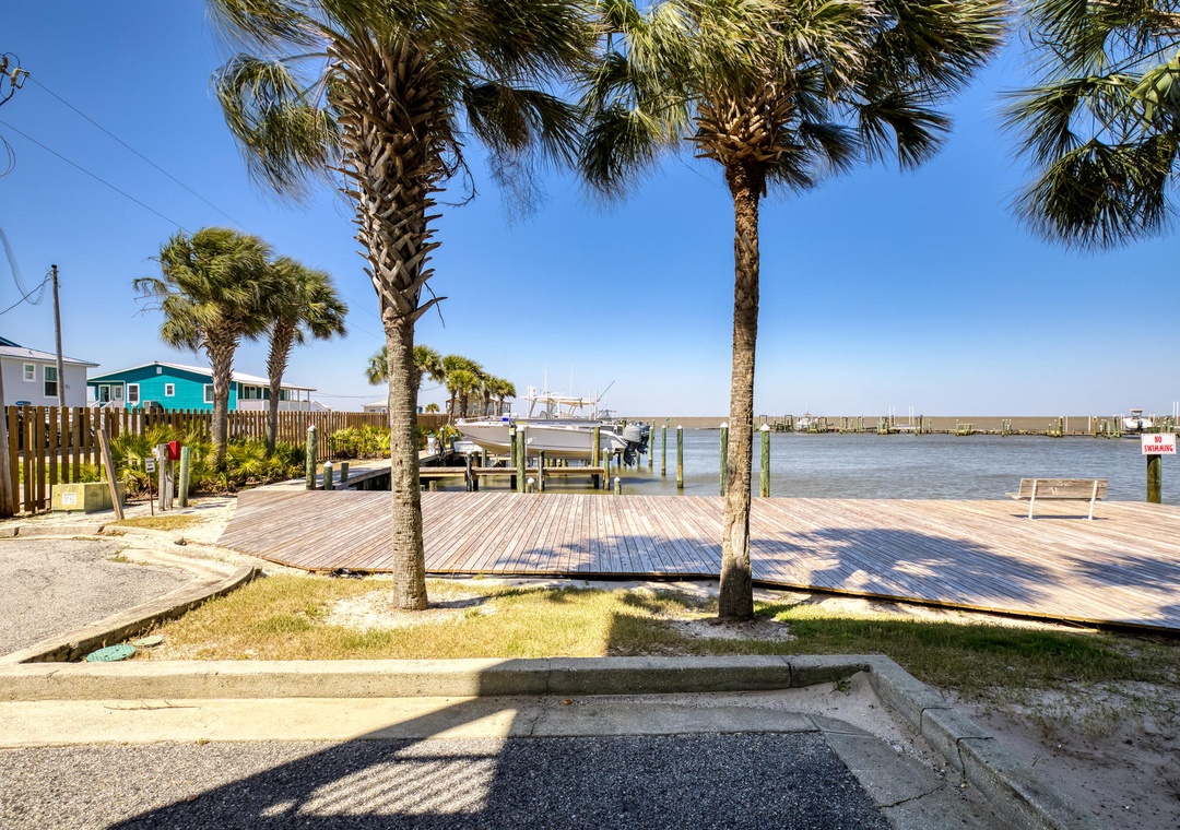 Relax out by the bay!