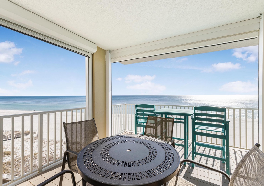 Dine al fresco on the private balcony
