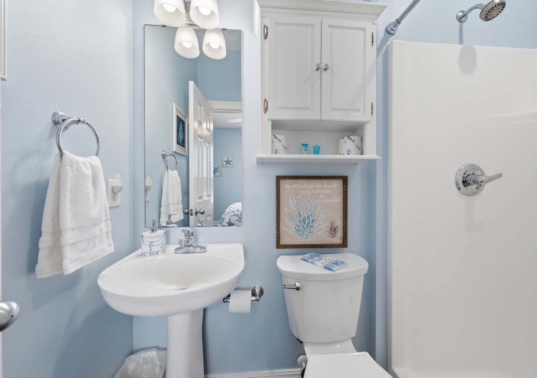 Main level full bathroom