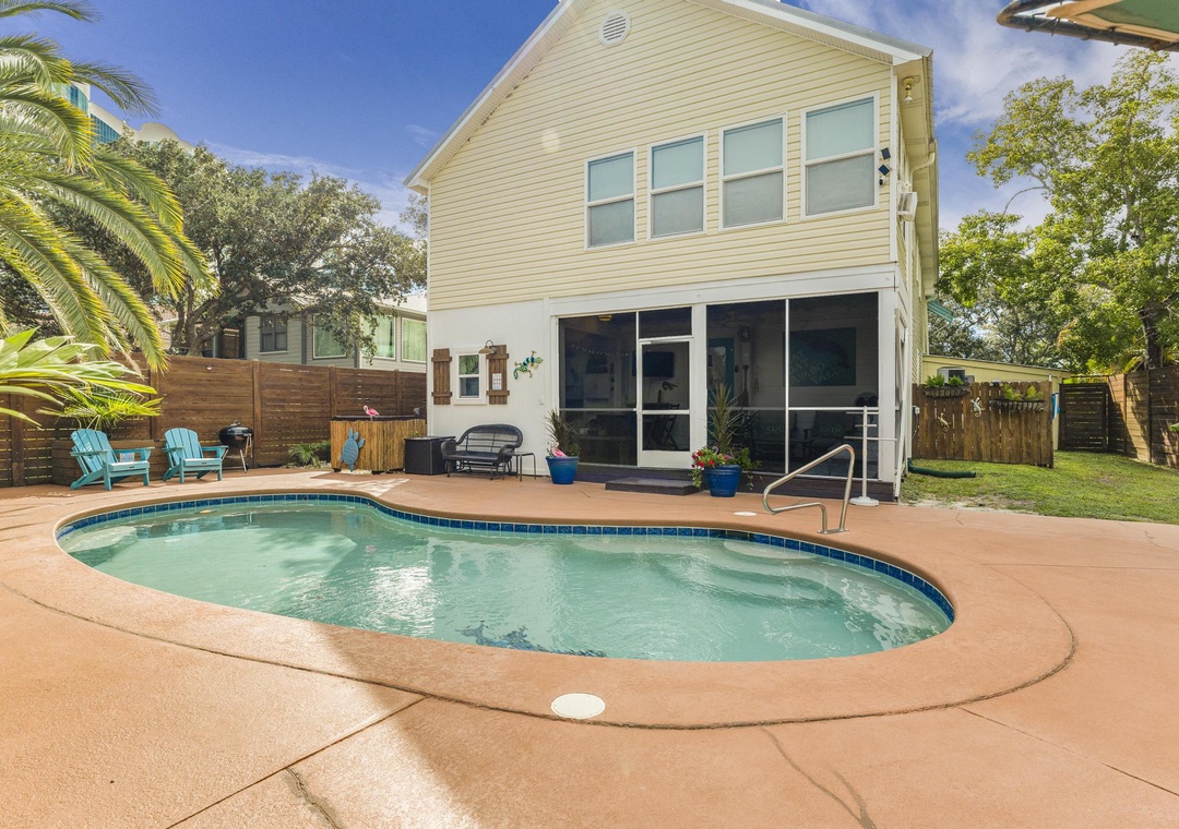 Private outdoor pool