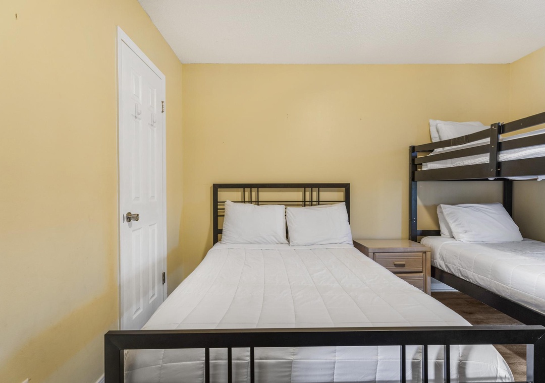 Guest bedroom sleeps four