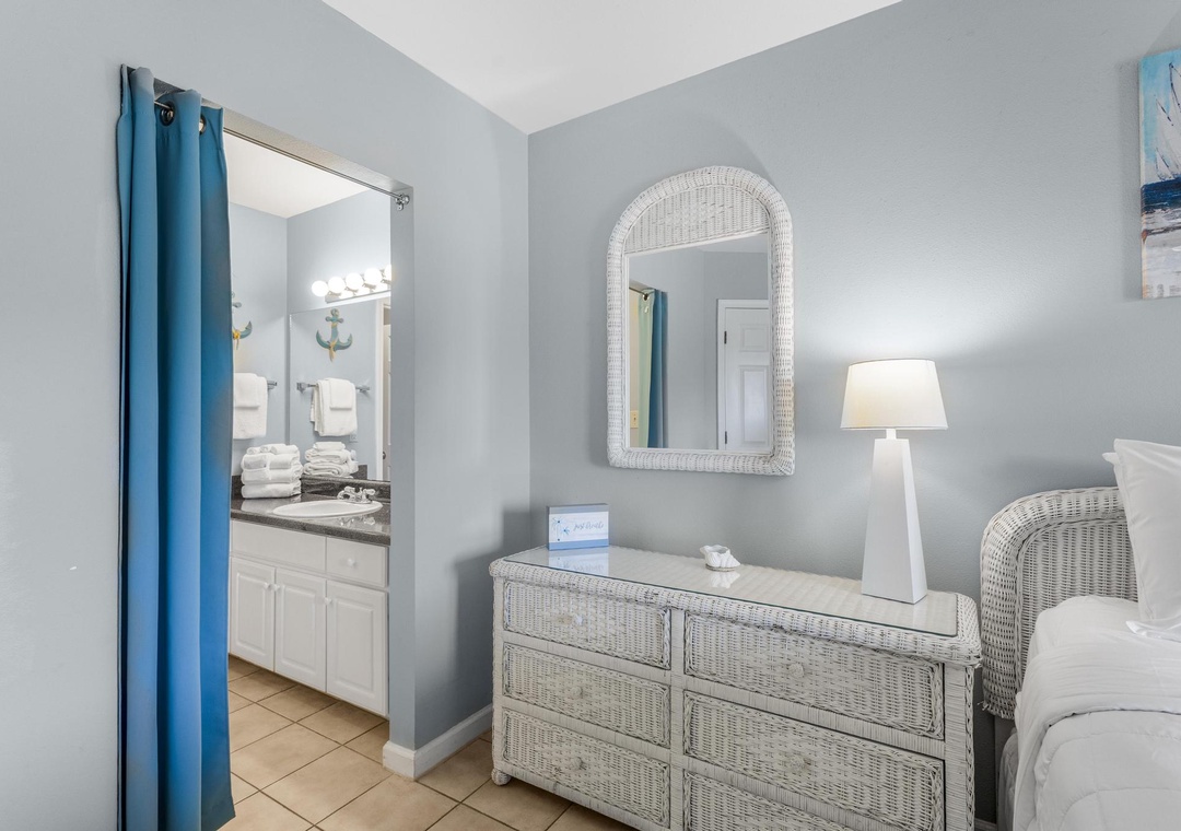 Primary suite