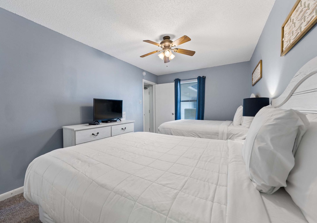 Guest bedroom