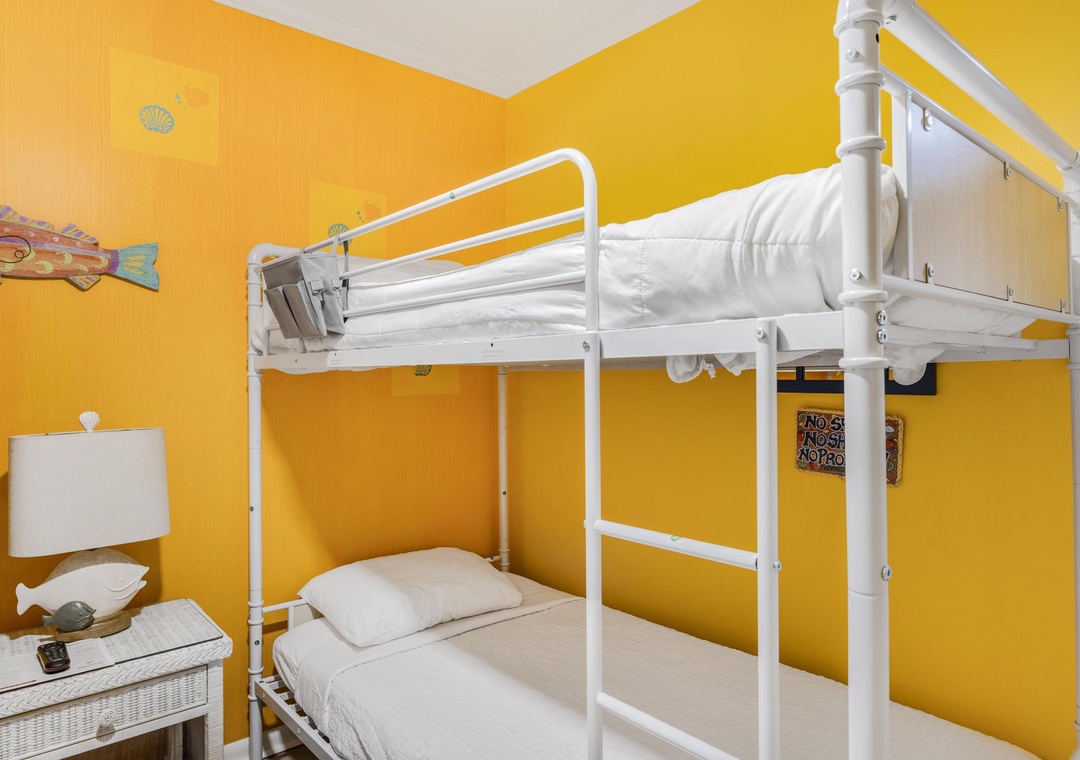 Guest bedroom 2