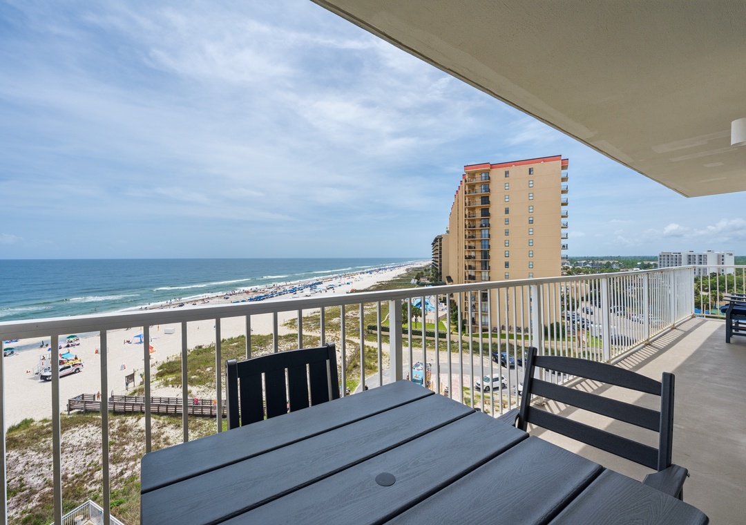 Private balcony with stunning Gulf views