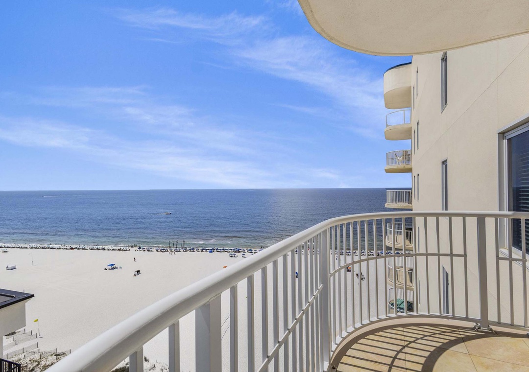 Private balcony with stunning Gulf views