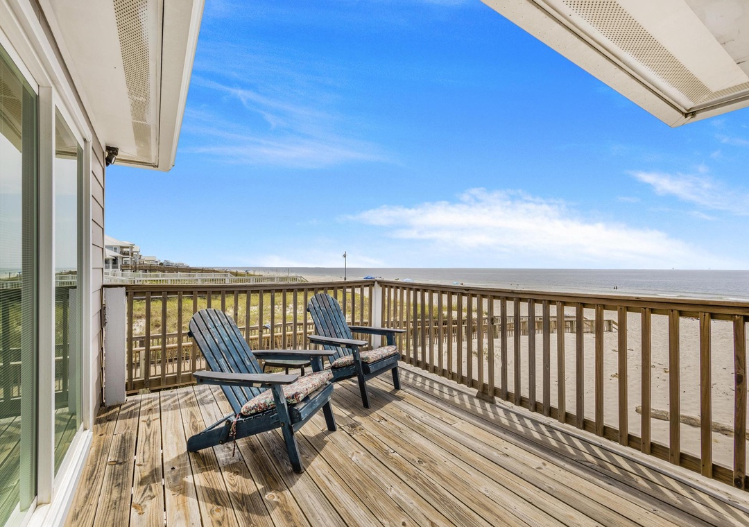 Beachfront deck seating