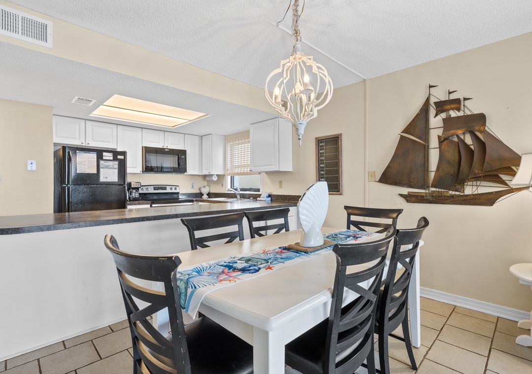 Seating for six at the dining table
