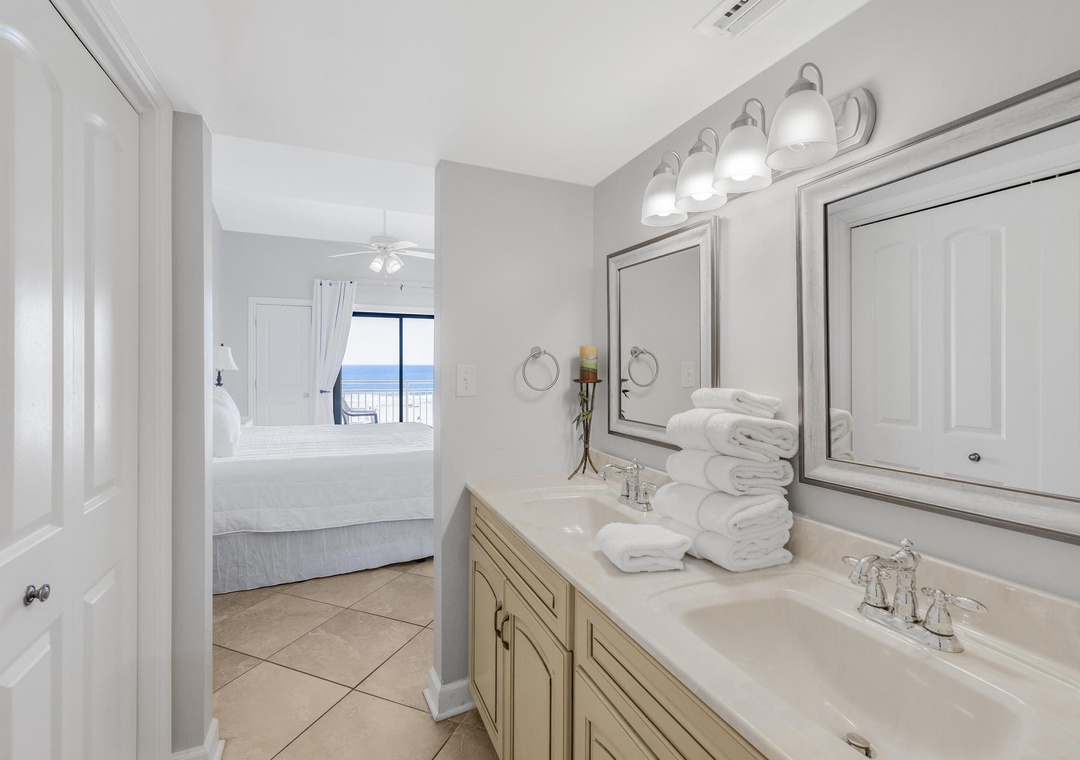 Primary ensuite bathroom