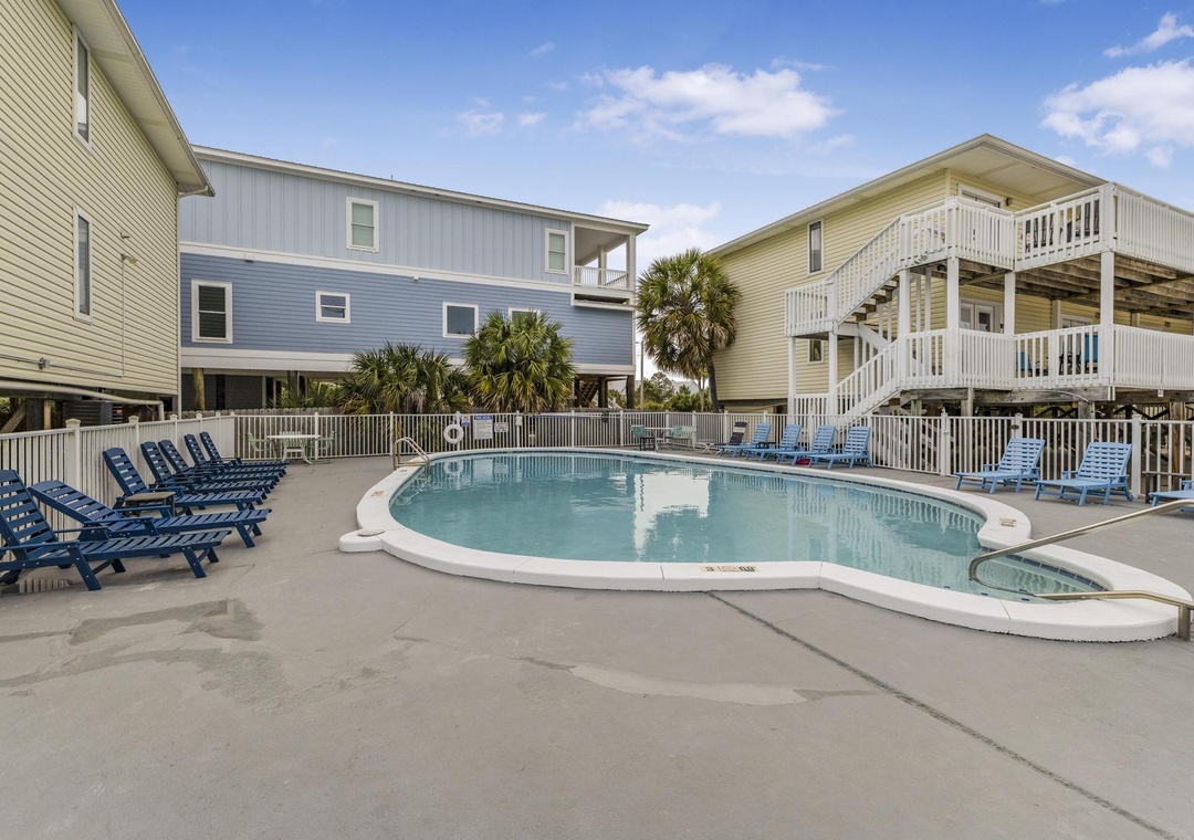 Moonraker community pool