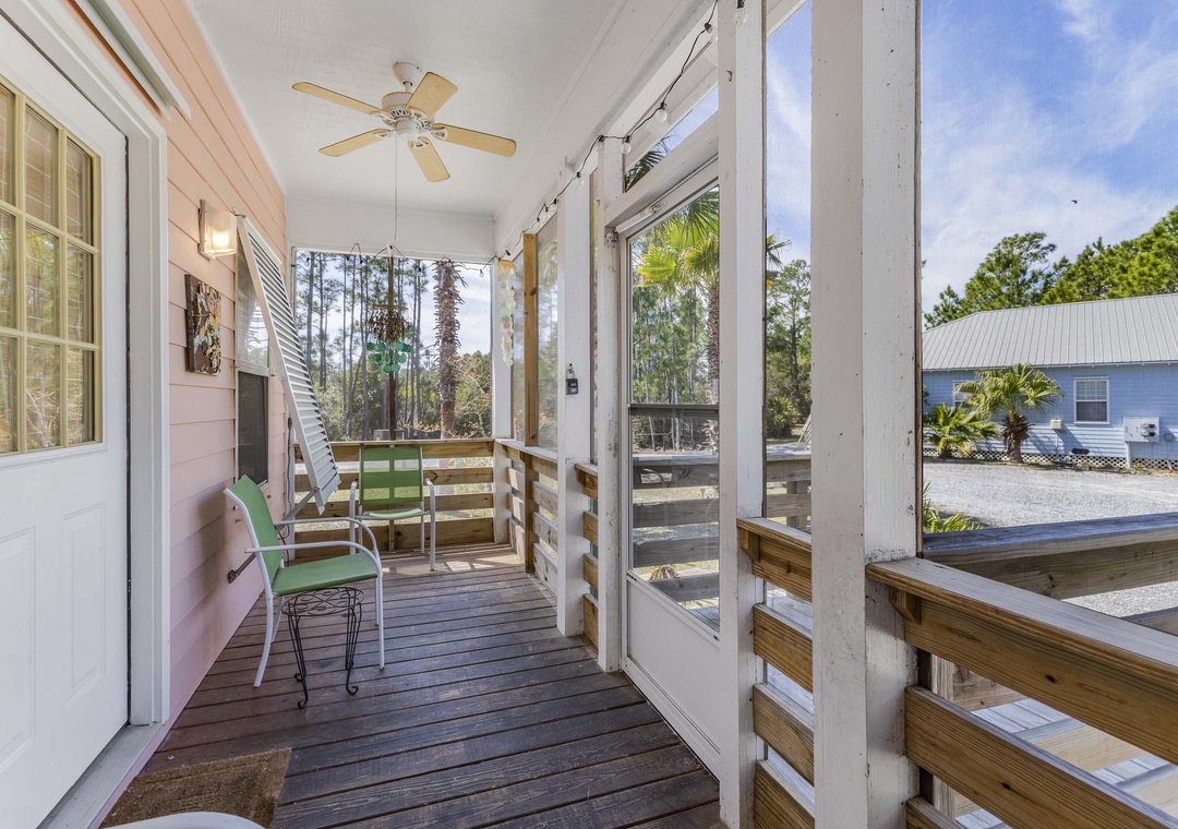 Screened-in porch