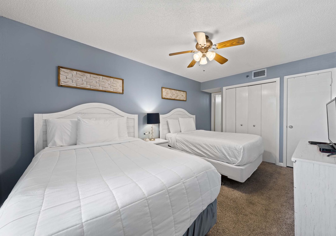 Guest bedroom