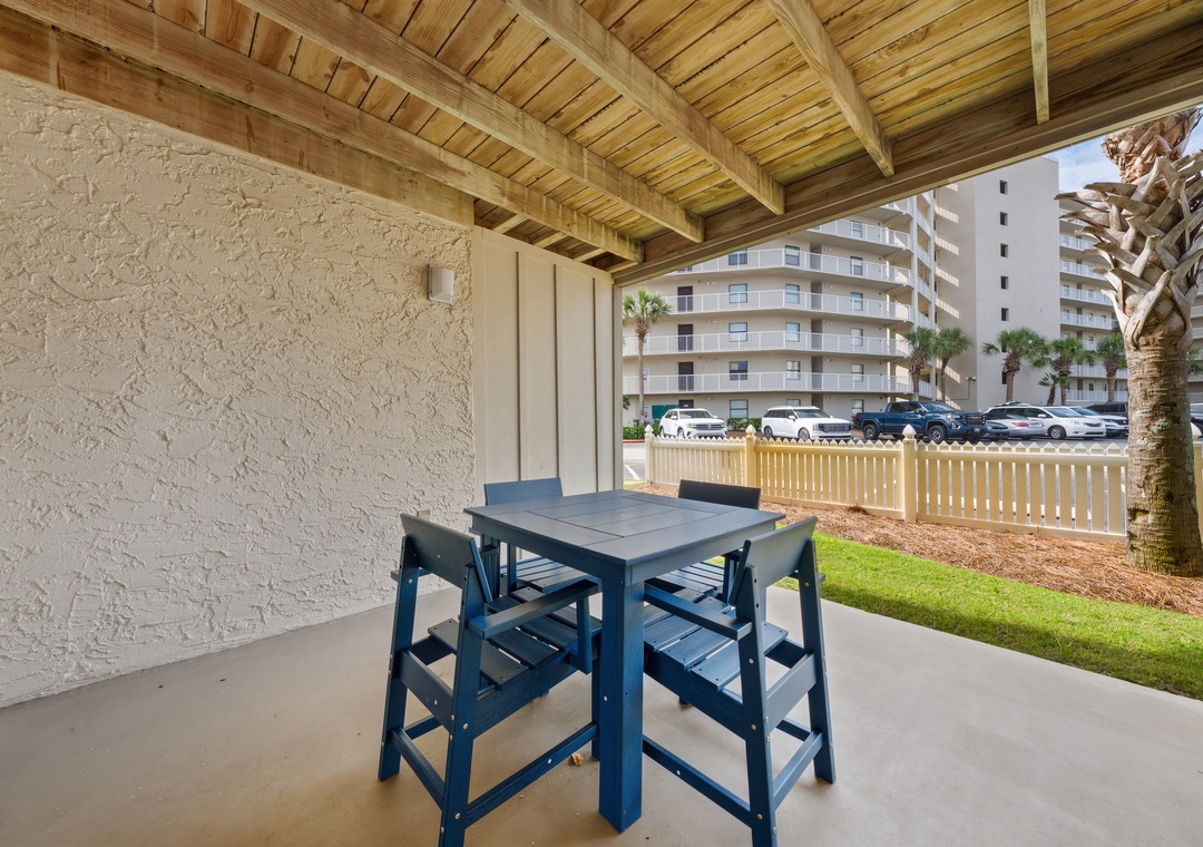 Seaside Beach & Raquet 2101 patio