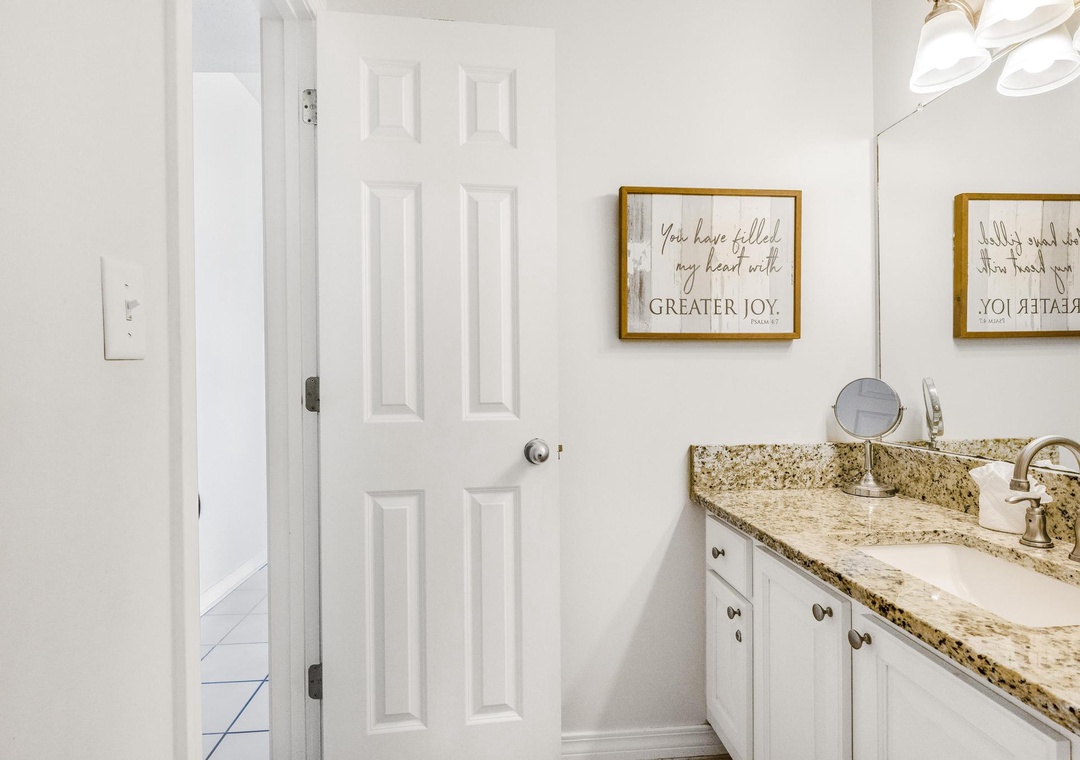 Primary bathroomm
