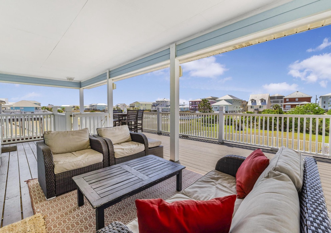Private balcony - access from the primary suite