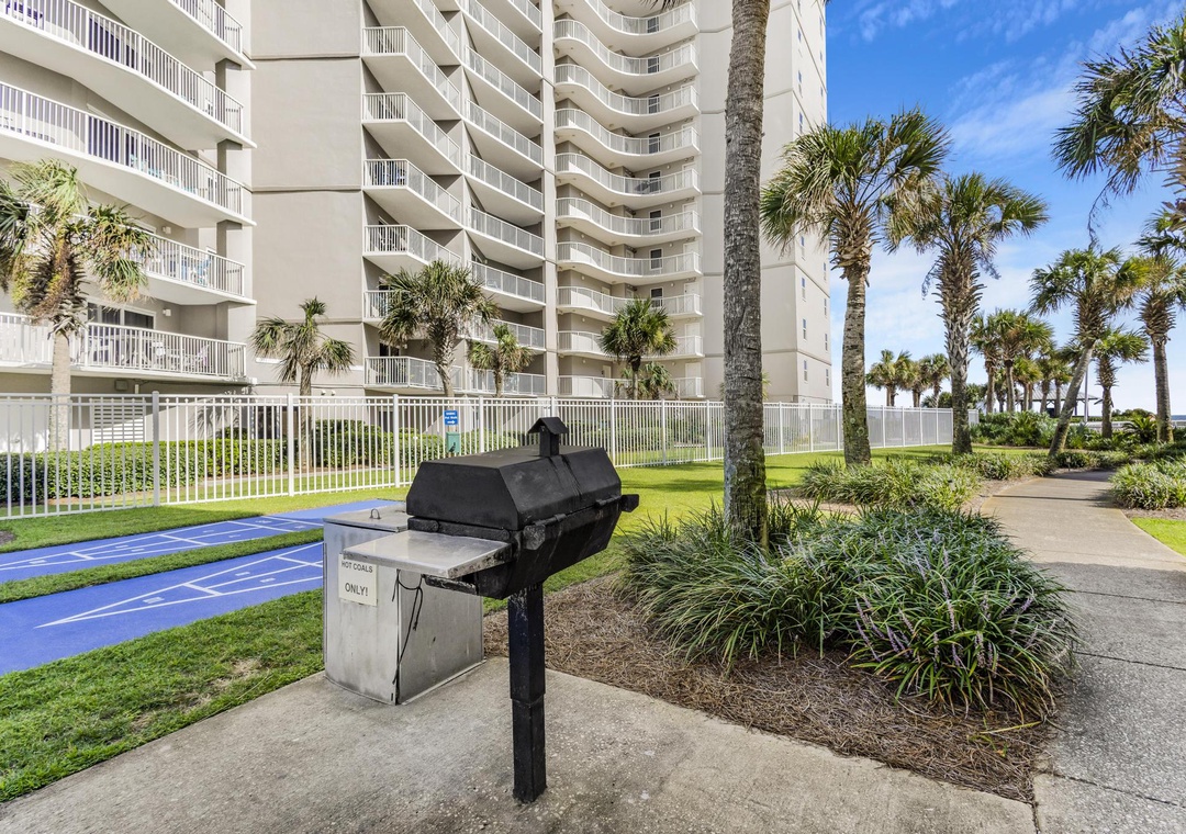 Charcoal grill
