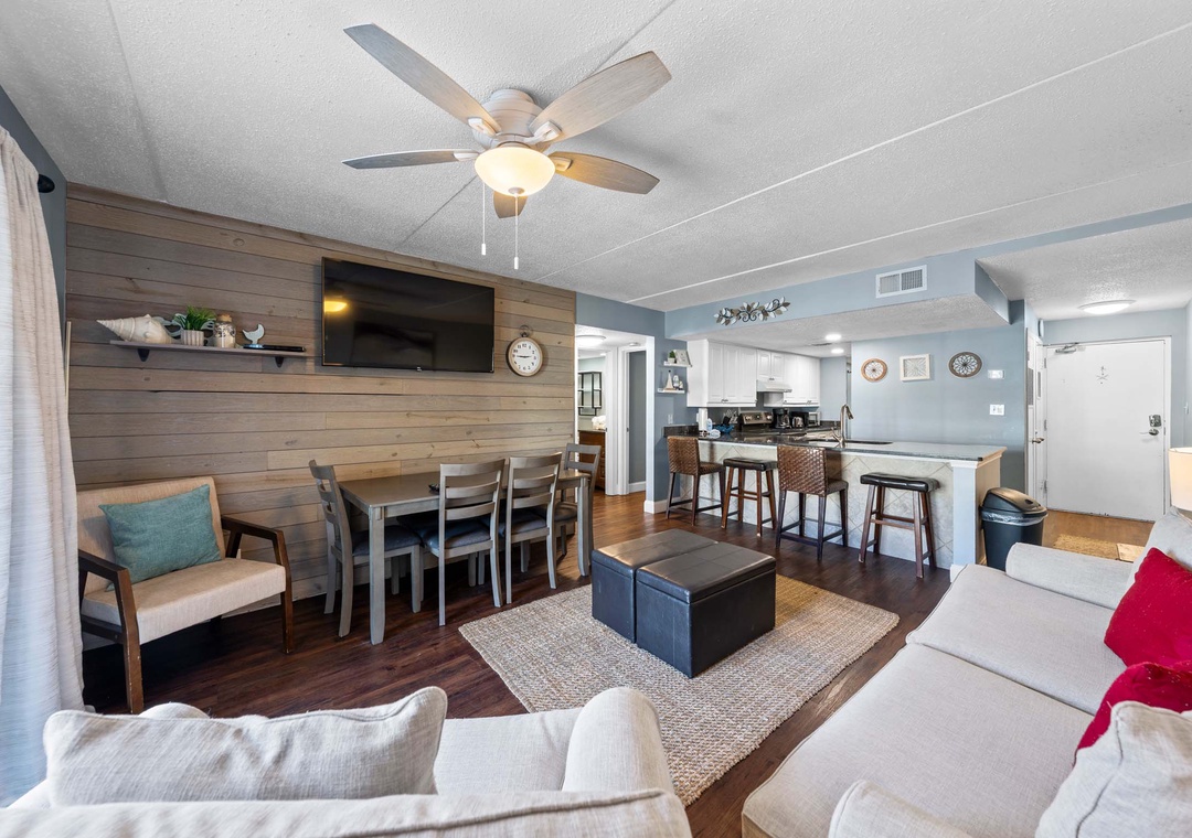 Beautifully updated Sugar Beach 117 - Sandy Feet Retreat