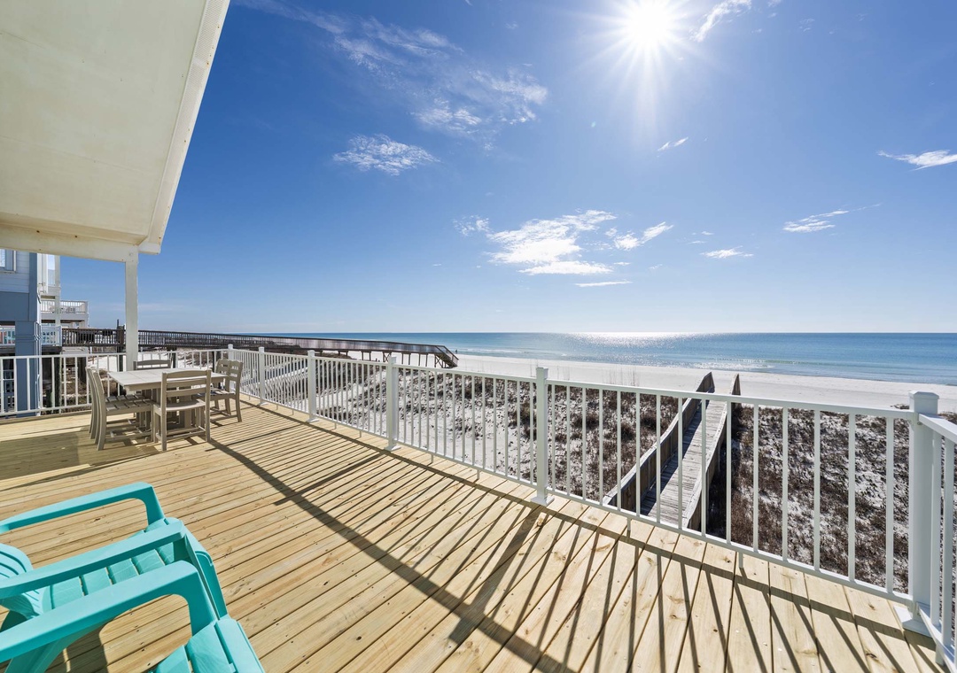 Balcony with stunning Gulf views