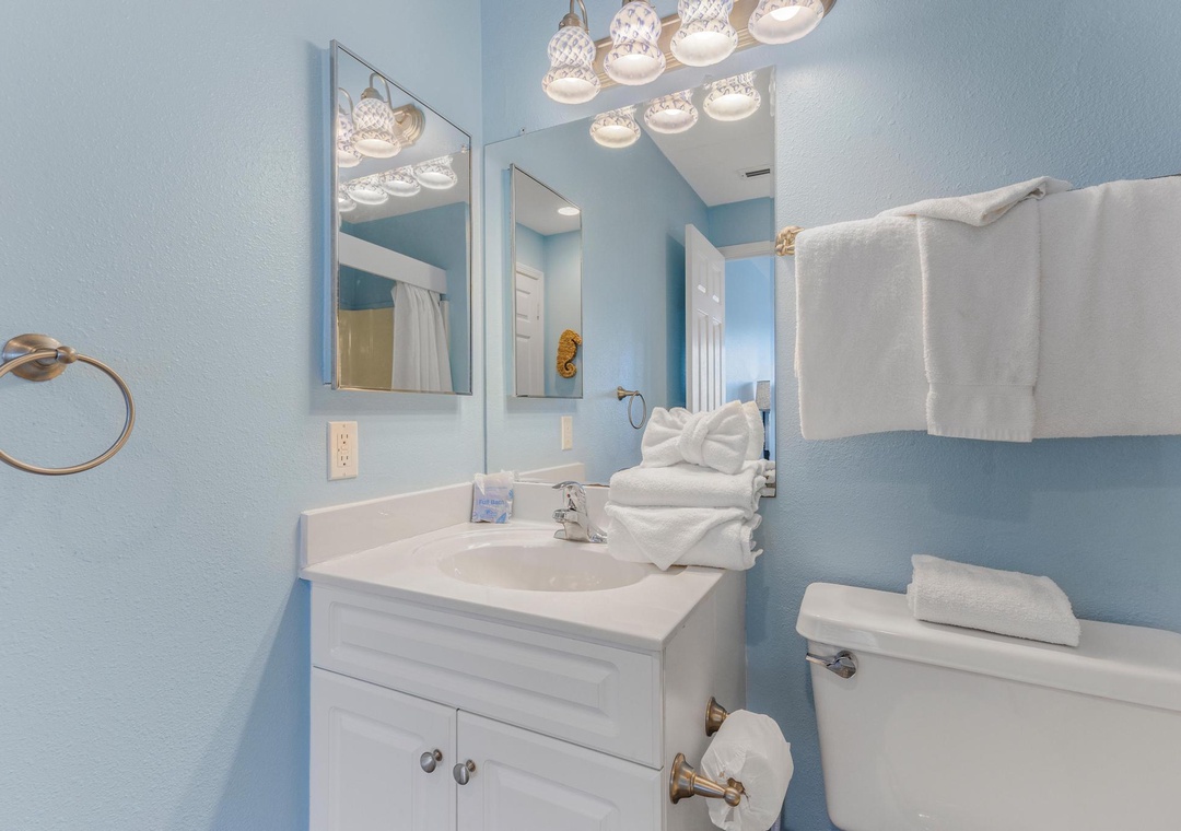 Primary ensuite bathroom