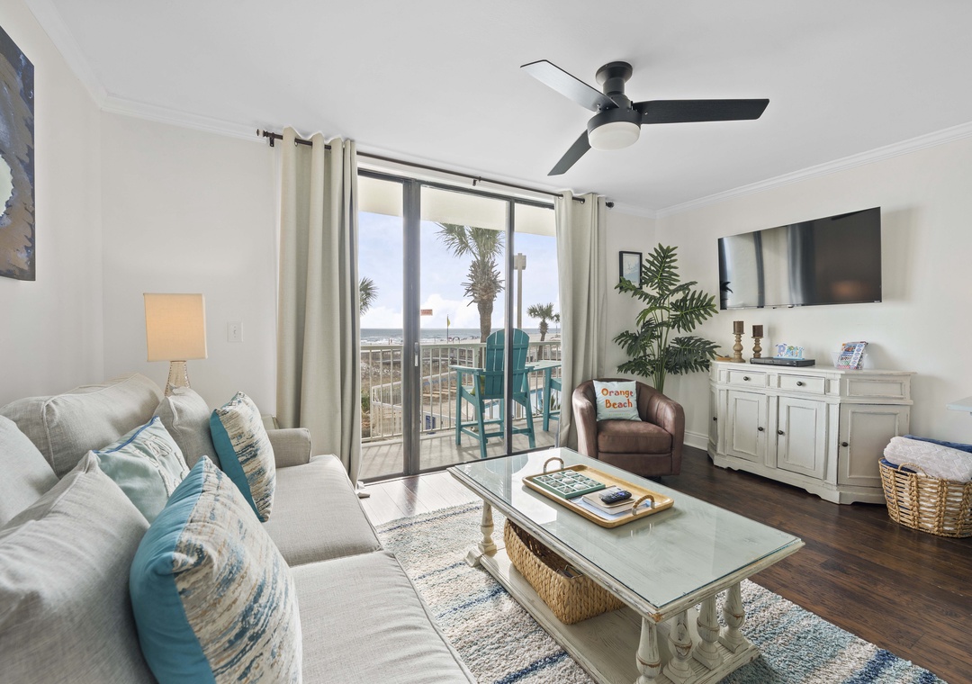Seaside Beach & Racquet 3205 living room