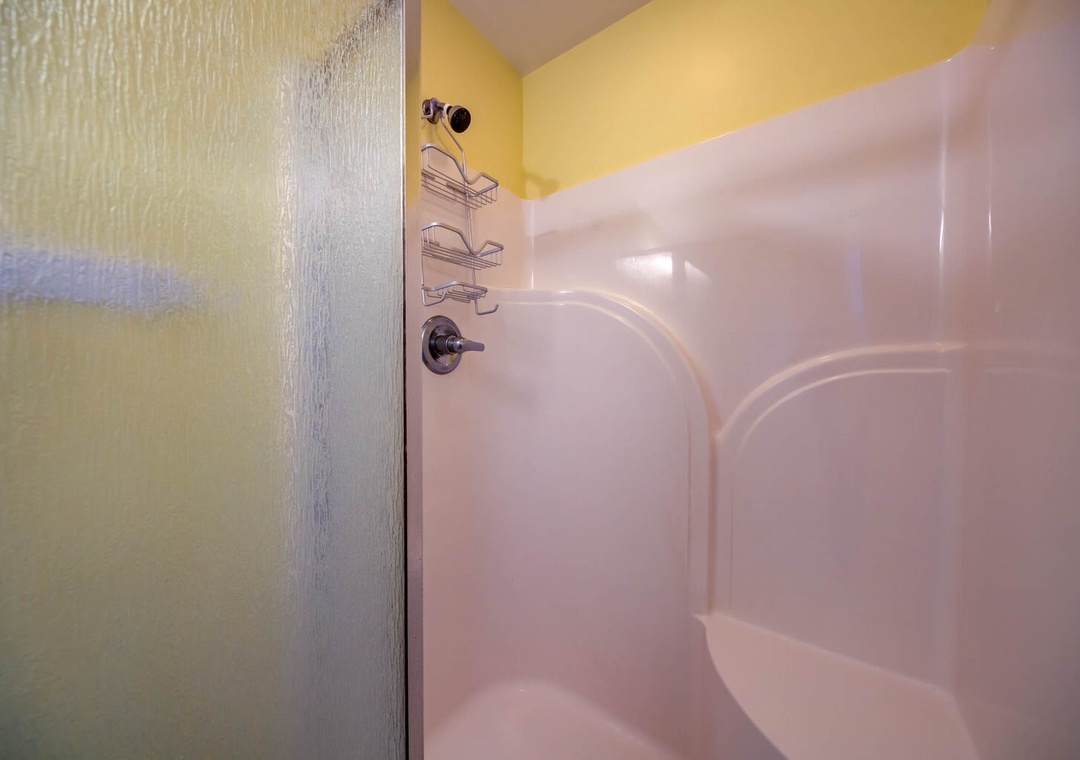 Main bathroom's walk-in shower.