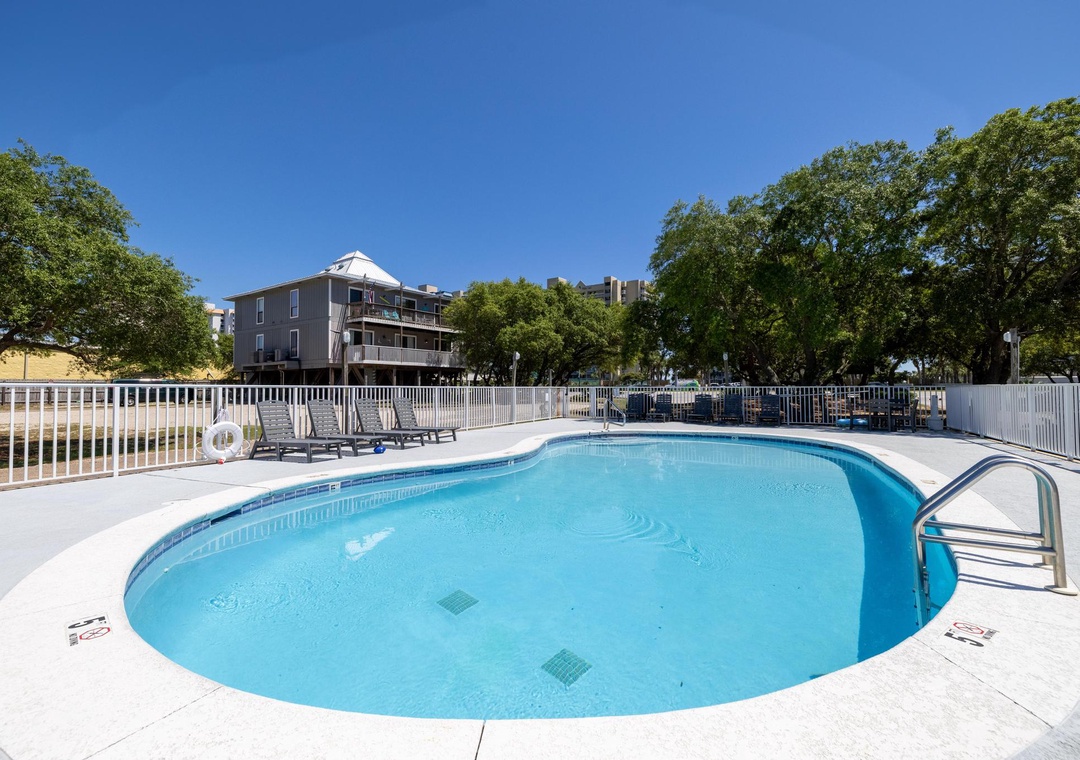 Romar Village outdoor pool