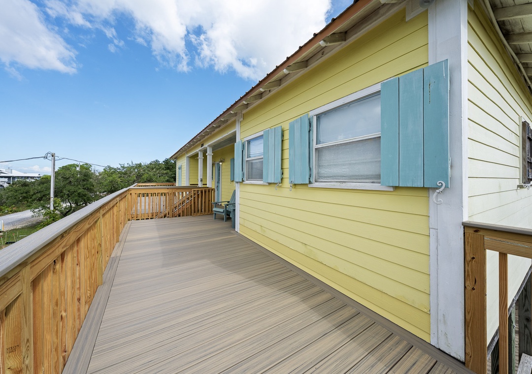 Wraparound porch
