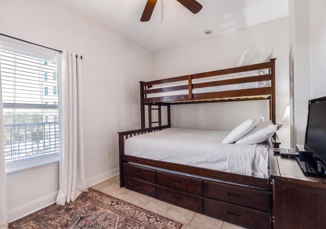 Guest bedroom 2