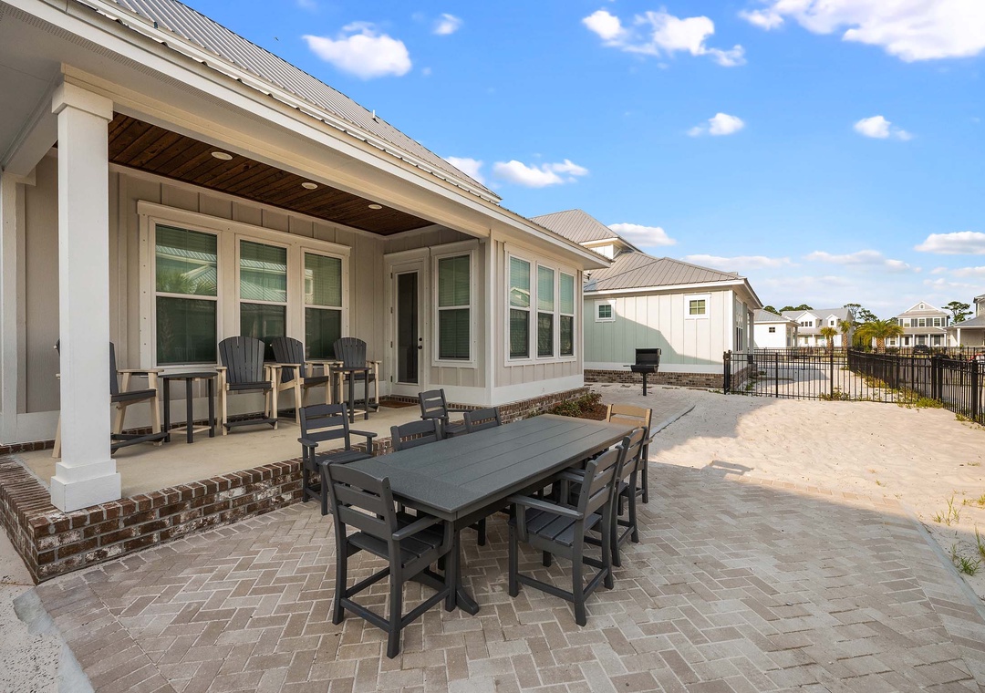 Backyard with outdoor dining