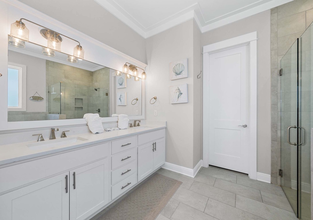 Primary ensuite bathroom