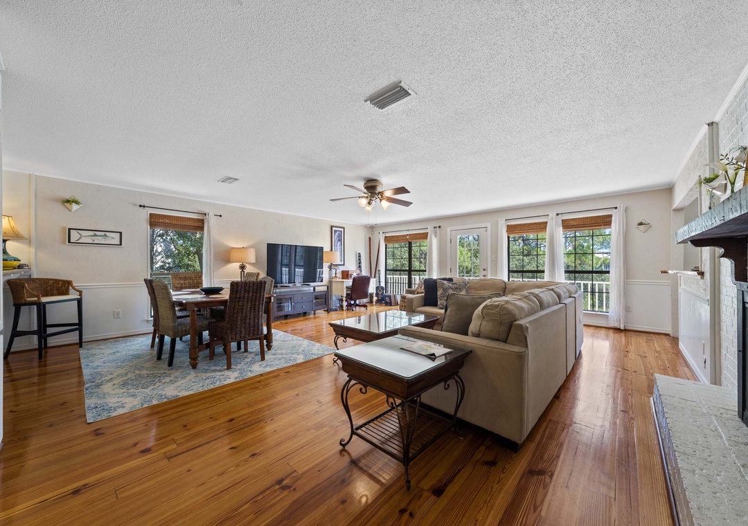 Living and dining space