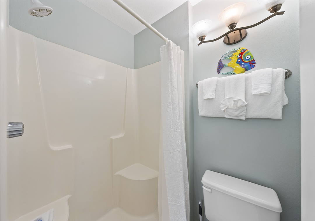 Primary ensuite bathroom