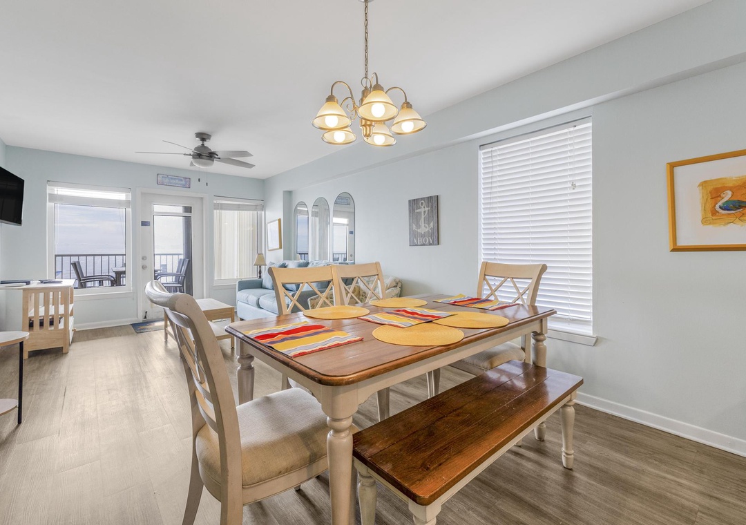 Seating for six at the dining table