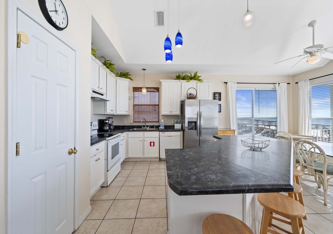 Kitchen has all you need