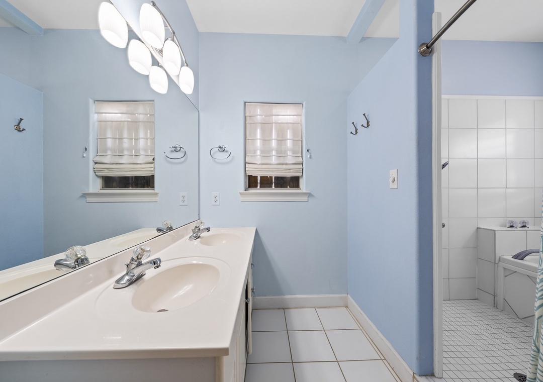 Primary ensuite bathroom