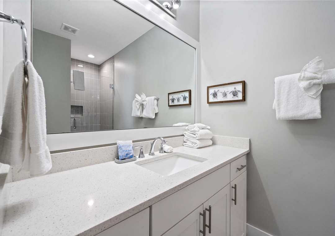 Primary ensuite bathroom