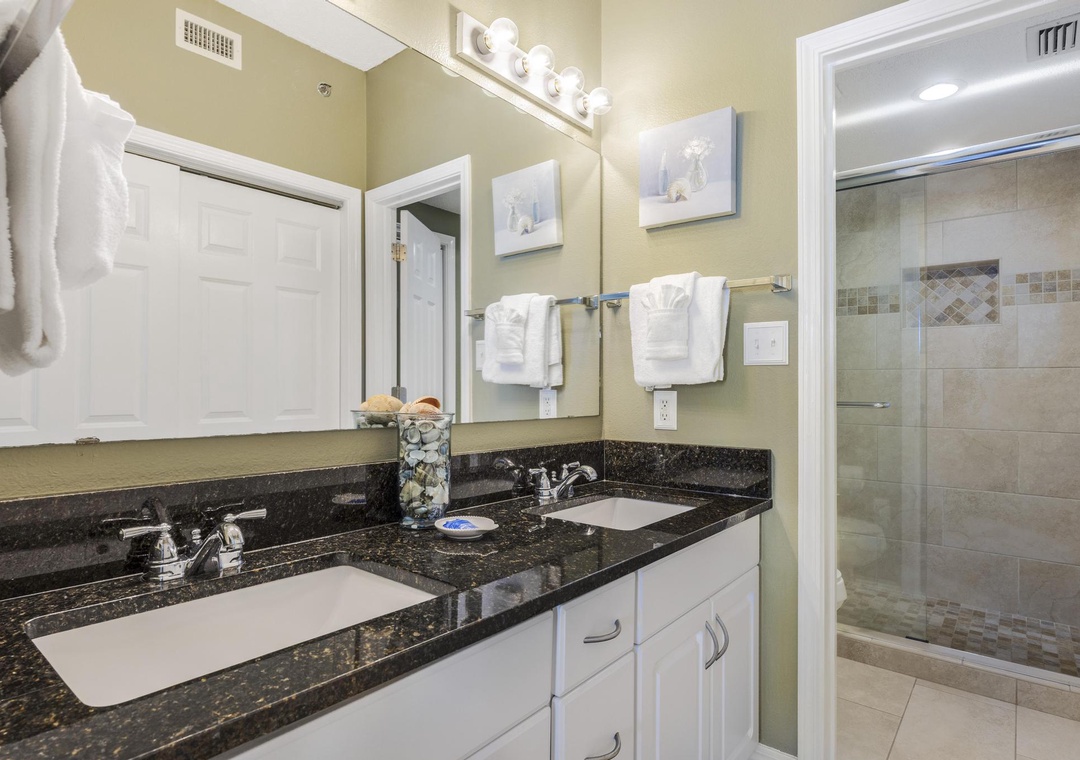 Primary ensuite bathroom