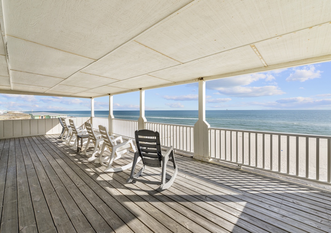 Second floor covered balcony