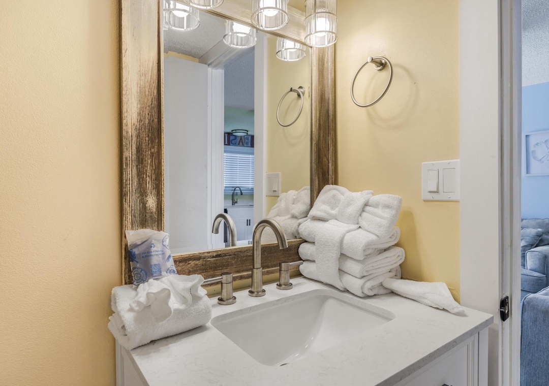 Hall bathroom vanity