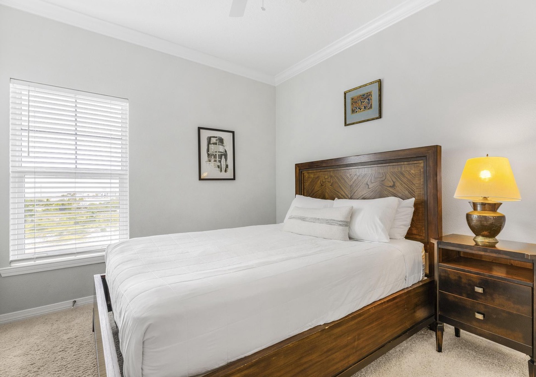 Guest bedroom 1