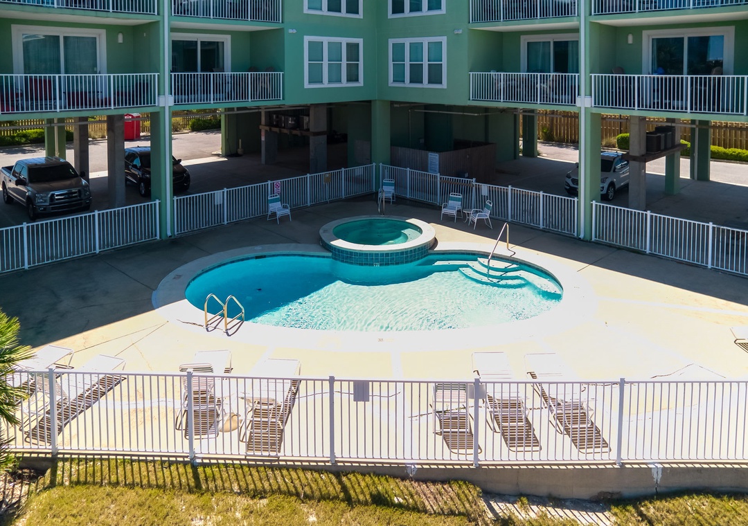 Navy Cove Harbor outdoor pool