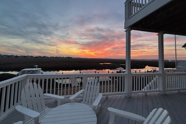 Captain Gecko: New Photos Coming Soon!