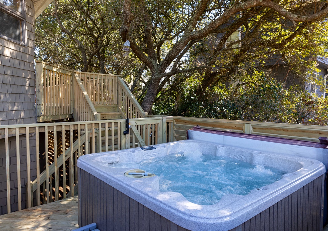Sandpiper | Hot Tub