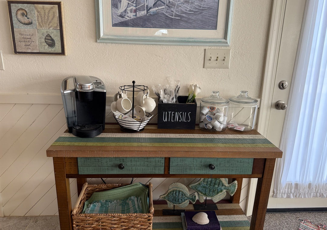 OSI17: Pirate Willy's - Entryway