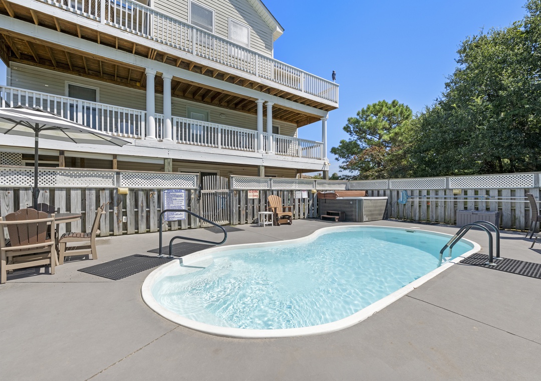 KH9527: Worthington Lane | Private Pool Area