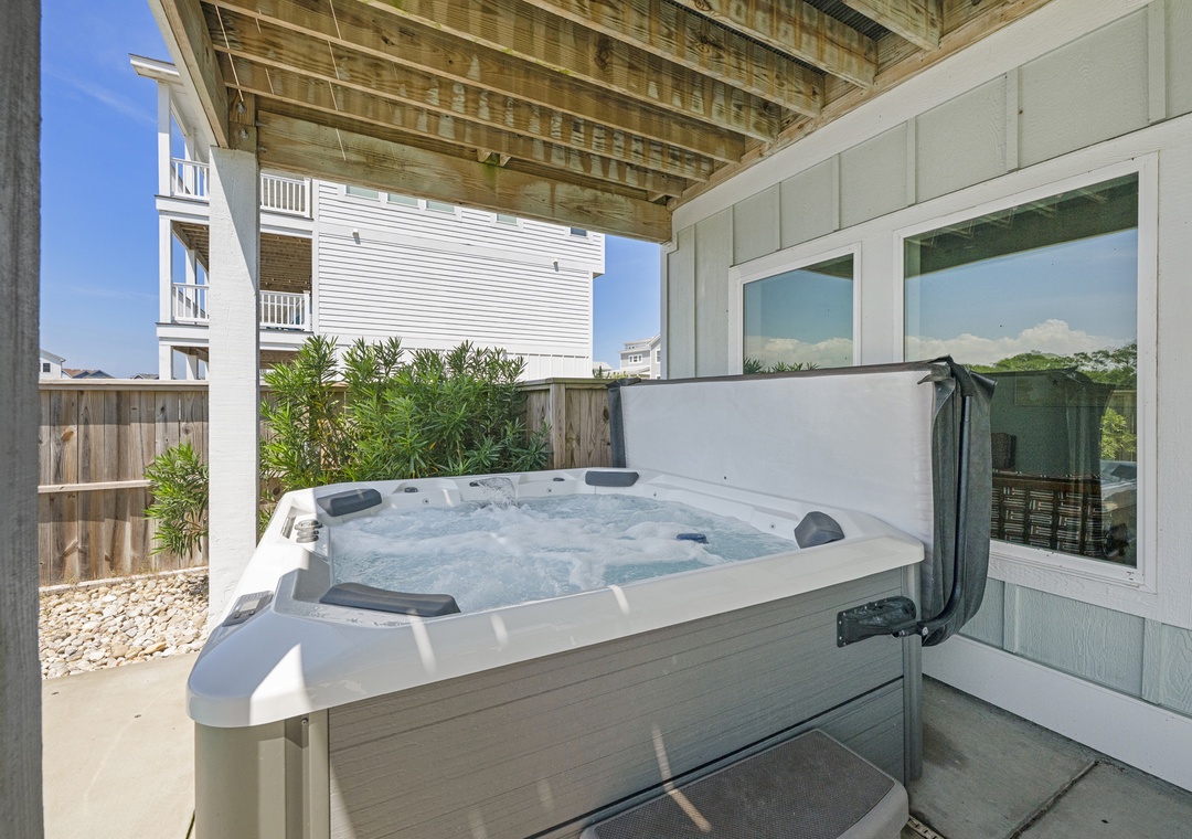 Shore Thing | Hot Tub Area