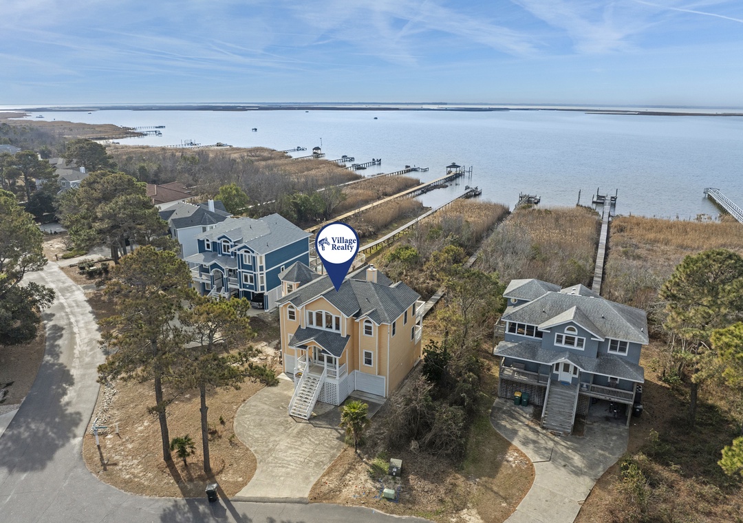 M886: Sounds Good to Me | Front Exterior