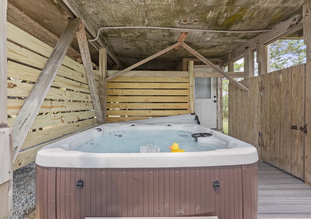 Yellow Submarine: Hot Tub