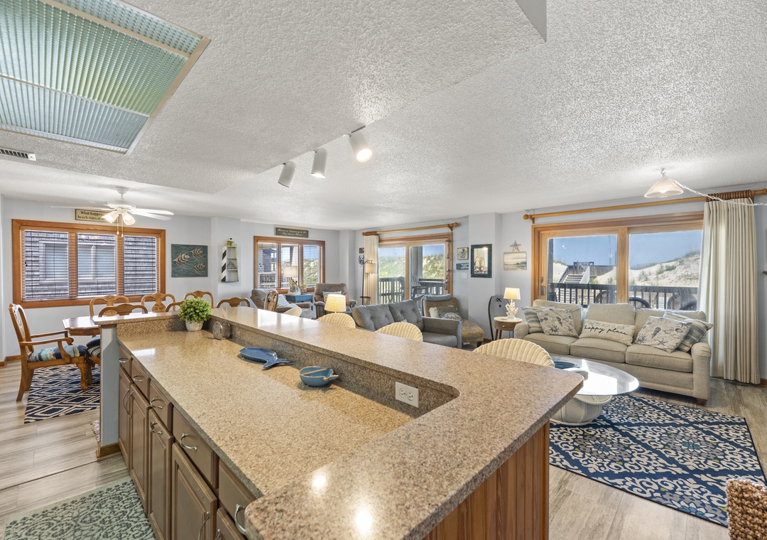H104S: Heron Cove 104S | Overview